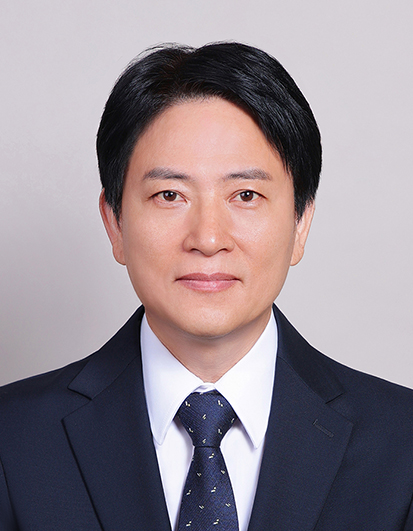 KHUS 초대 학회장_이동범.jpg